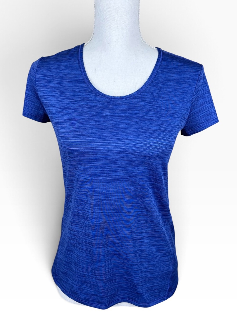 Athleta Scoop Neck short-sleeve athletic top in space-dye heather blue.